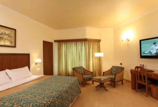 Hotel Samrat - Image 7