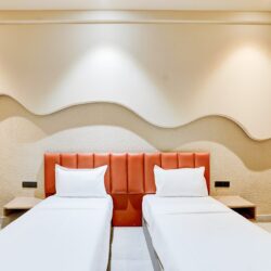 Hotel royal city  Add- H-3, Sector 70  Noida 201301