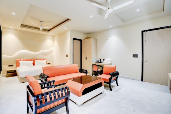 Hotel royal city  Add- H-3, Sector 70  Noida 201301 - Image 14