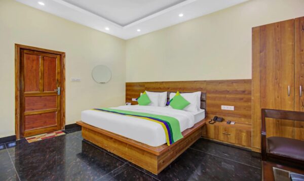 Hotel the Eden roc WP 233 SECTOR 130 NOIDA 201304 - Image 9