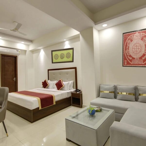 Hotel LA mirage Suite  H 19 Sector 70 Noida 201301 - Image 5