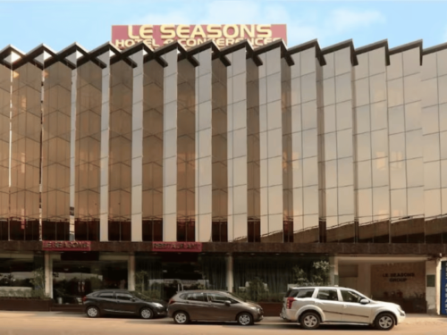 Hotel Le season