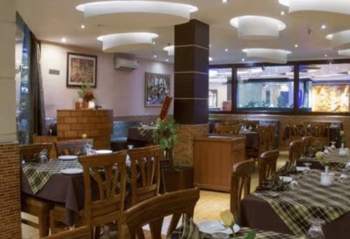 Hotel Le season - Image 7